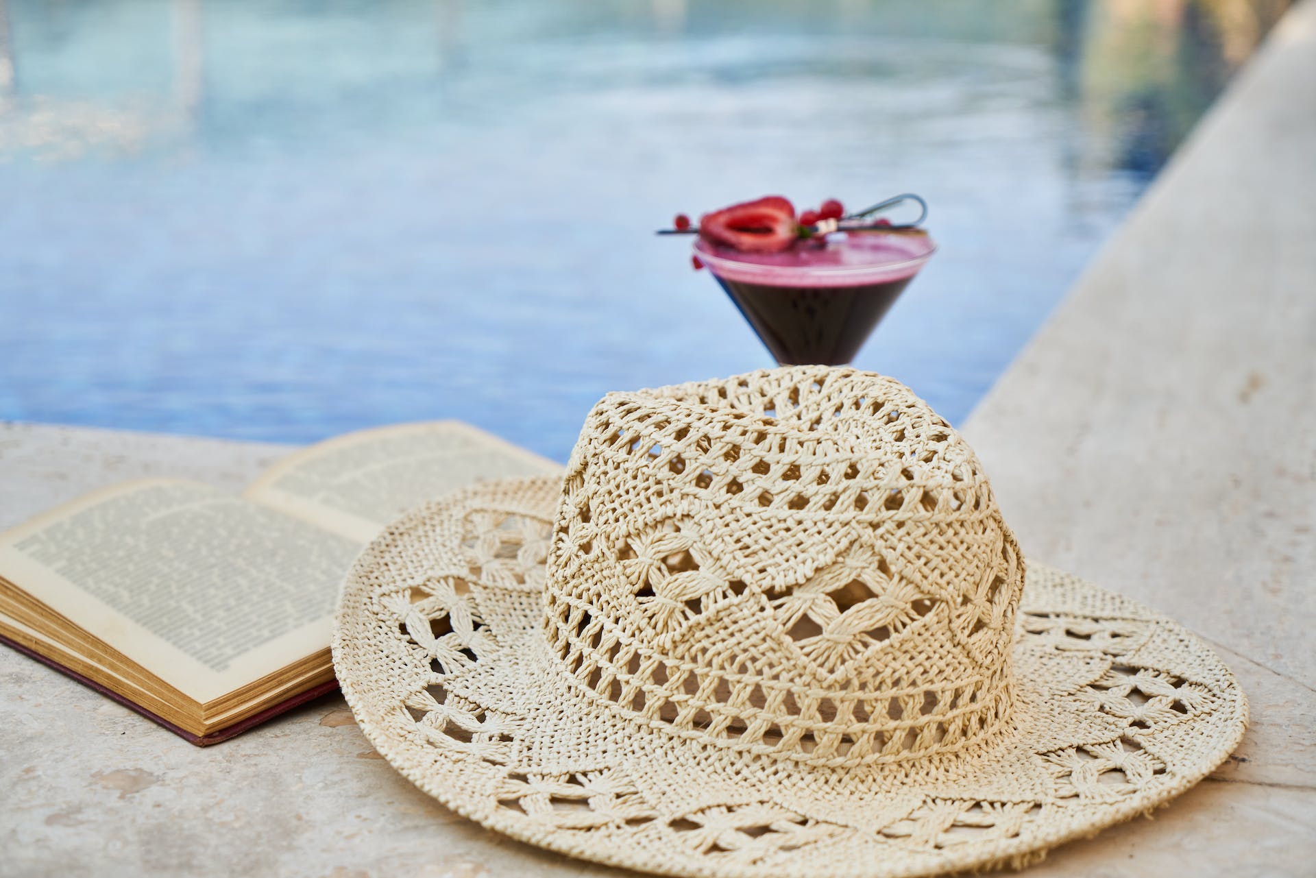 Spend The Best Pool Days In Dubai