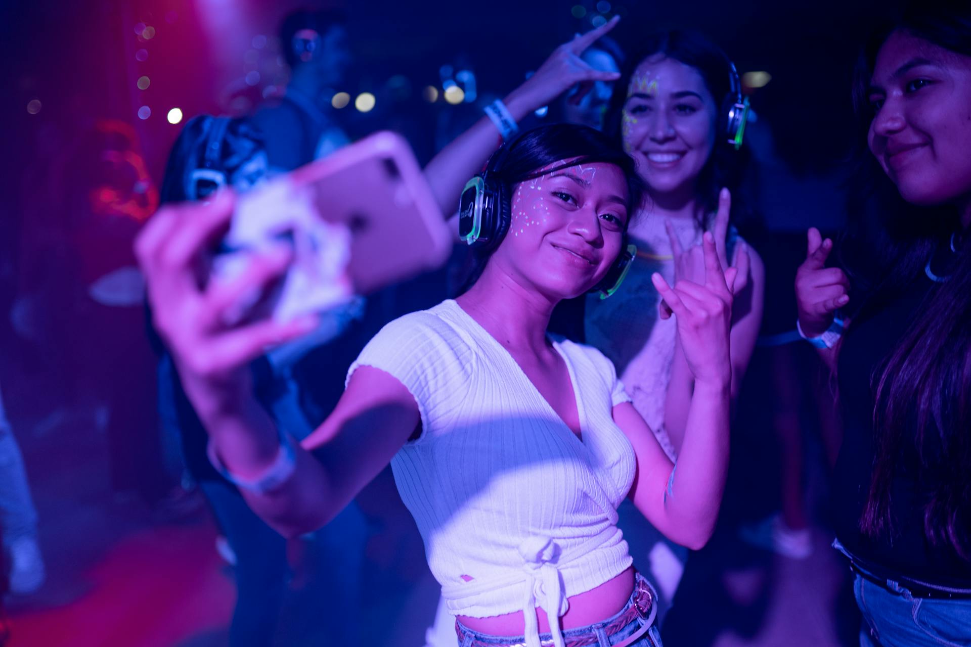 Abu Dhabi Where Nightlife Comes Alive