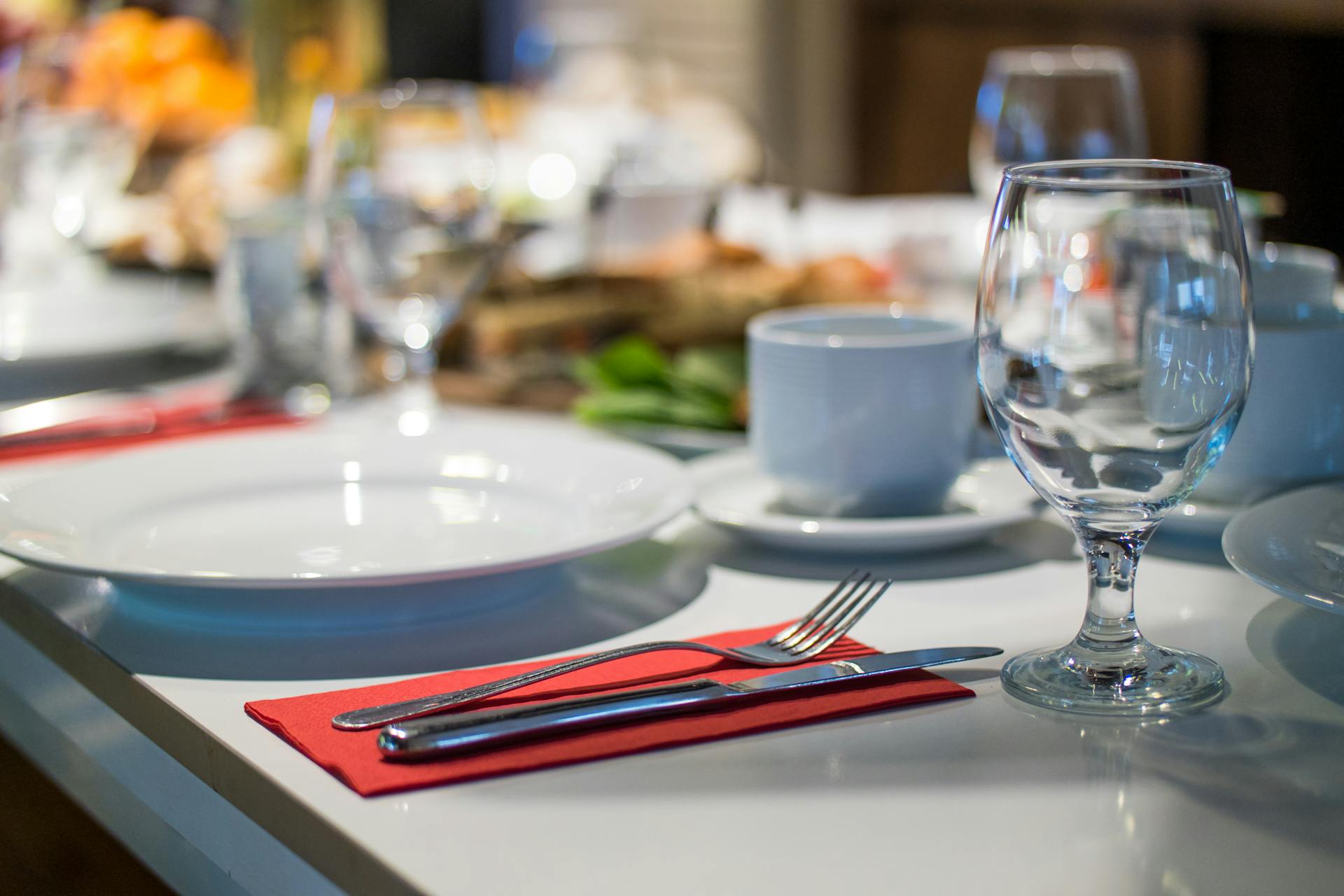Formal Table Restaurants