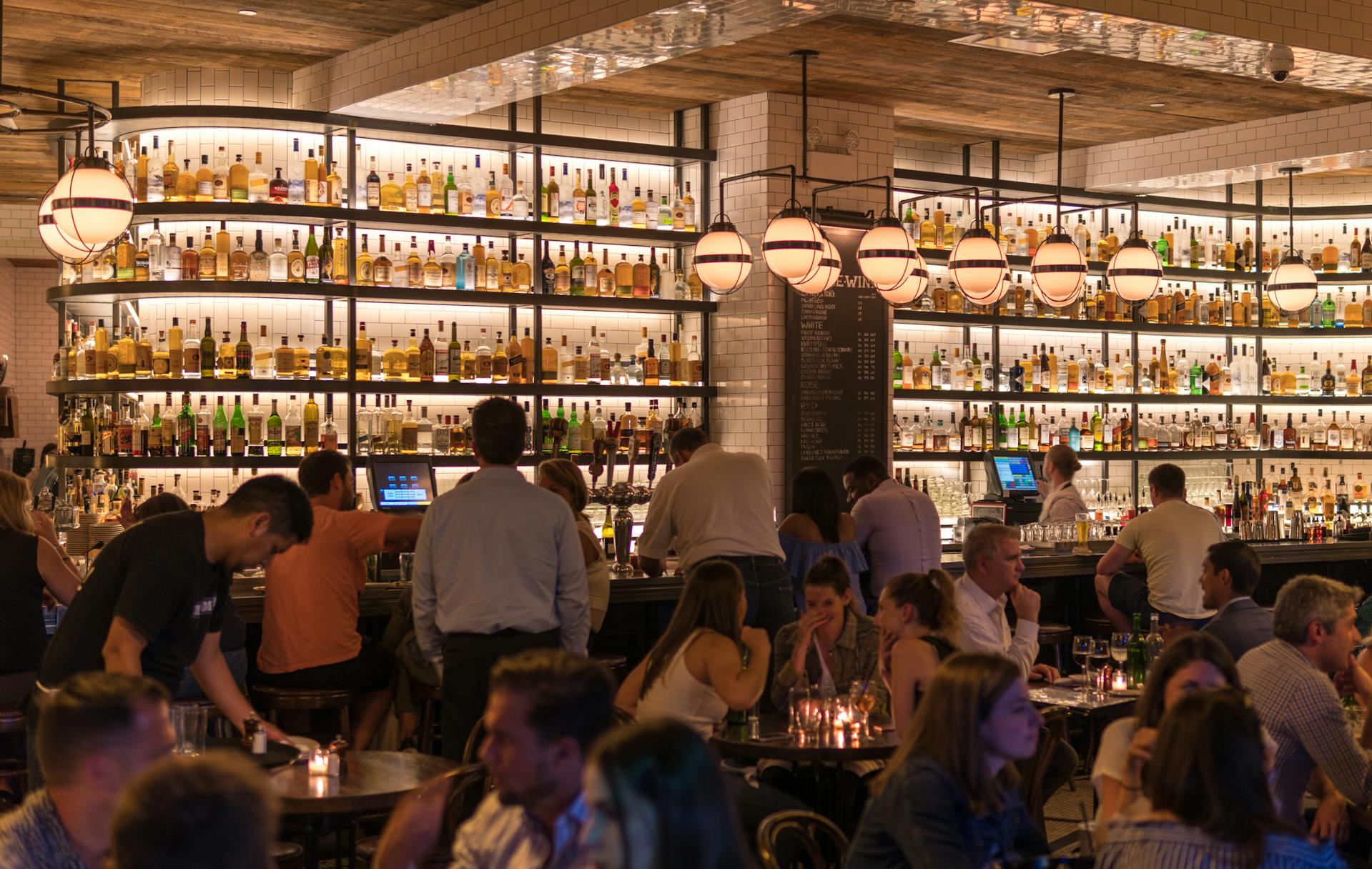 Montreal Will Soon Offer 24/7 Bars Hours
